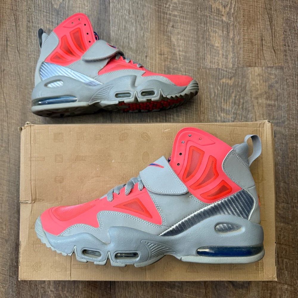 Nike Air Max Express Hot Punch Grey Pink